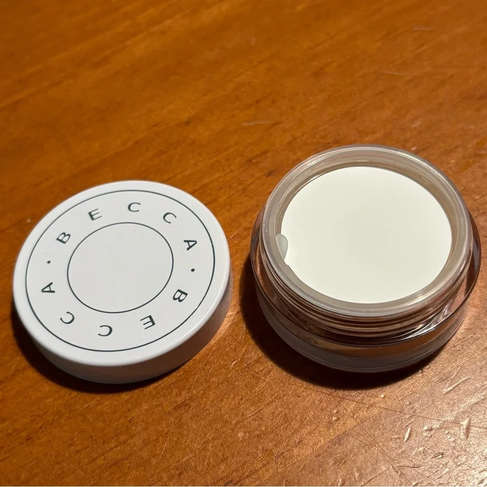 BECCA Hydra-Mist Set & Refresh Powder